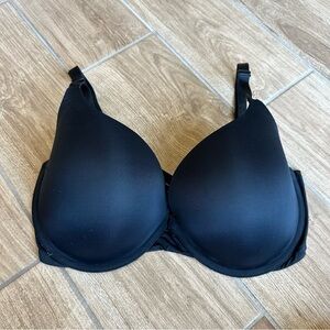 Victoria's Secret Black T-Shirt Bra with Underwire Support